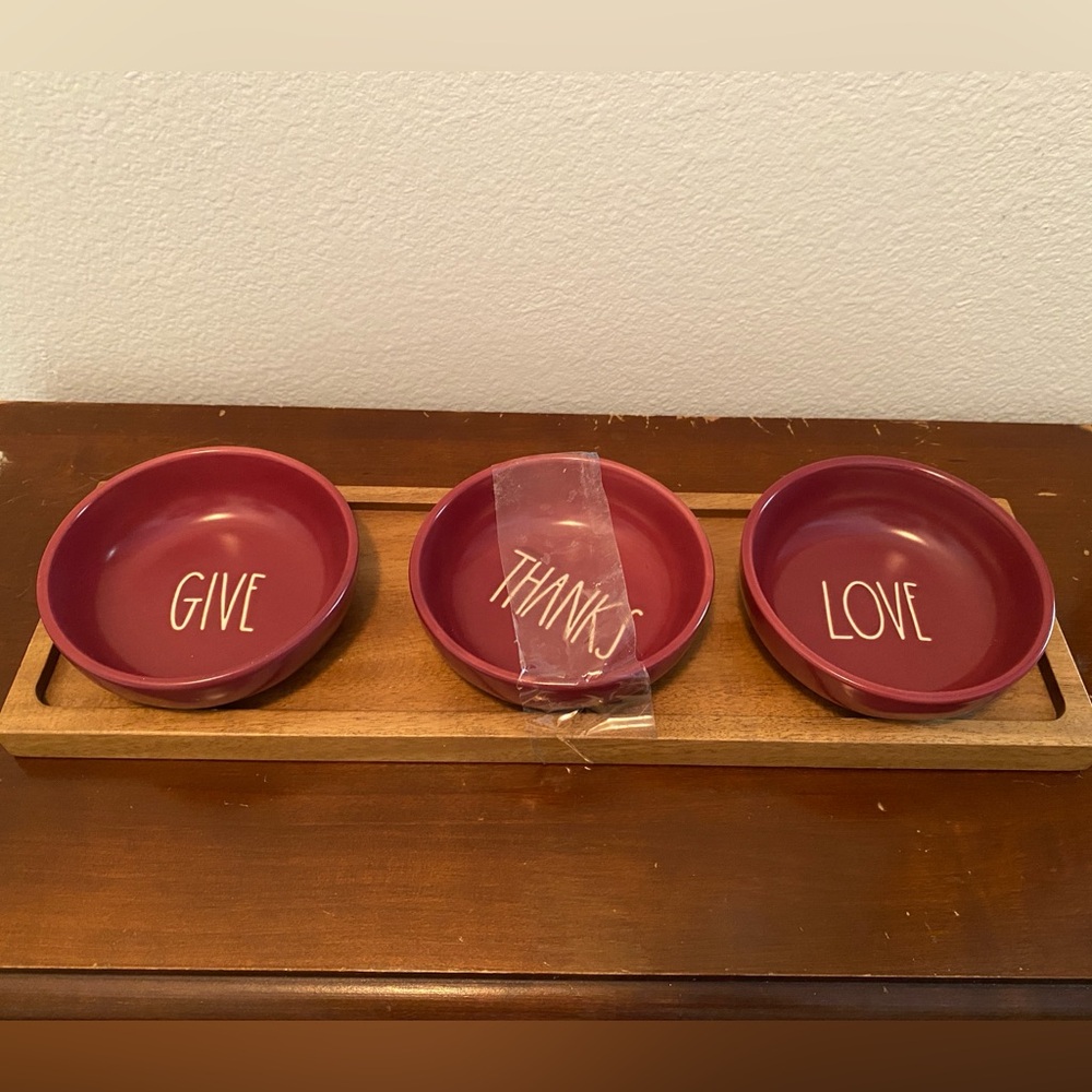 Rae Dunn | Tasting Bowls with Wooden Tray